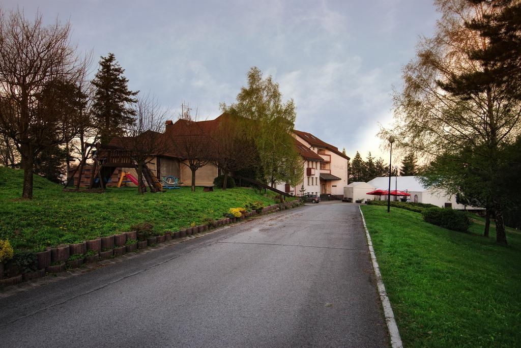 Bellevue Hotel And Resort Bardejov Exterior photo